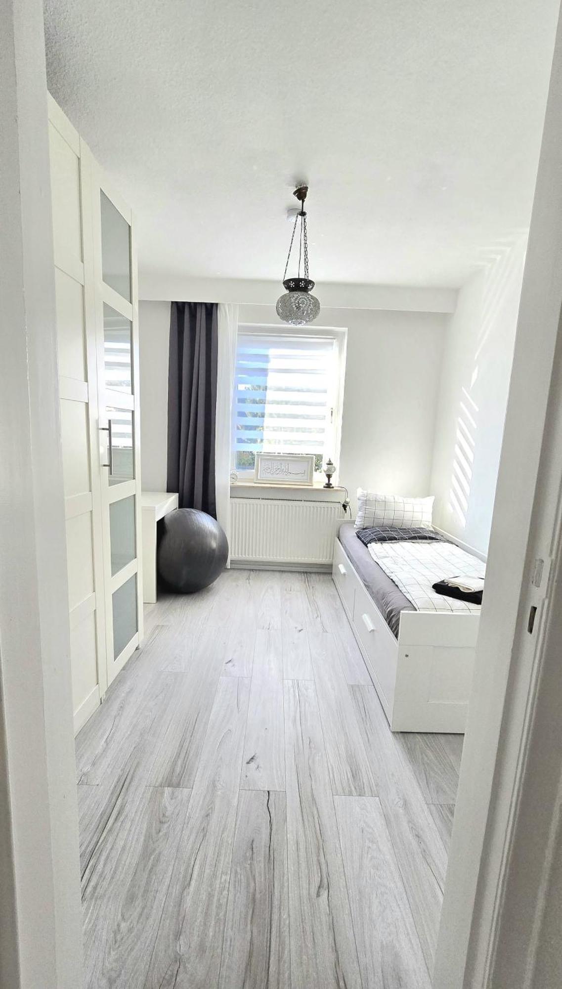 Schoene 3-Zimmer Wohnung In Hemelingen Бремен Экстерьер фото